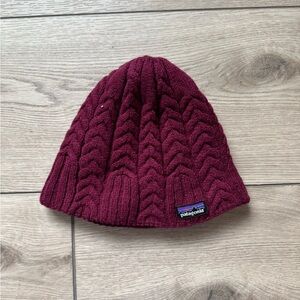 Patagonia Maroon Cable Knit Beanie